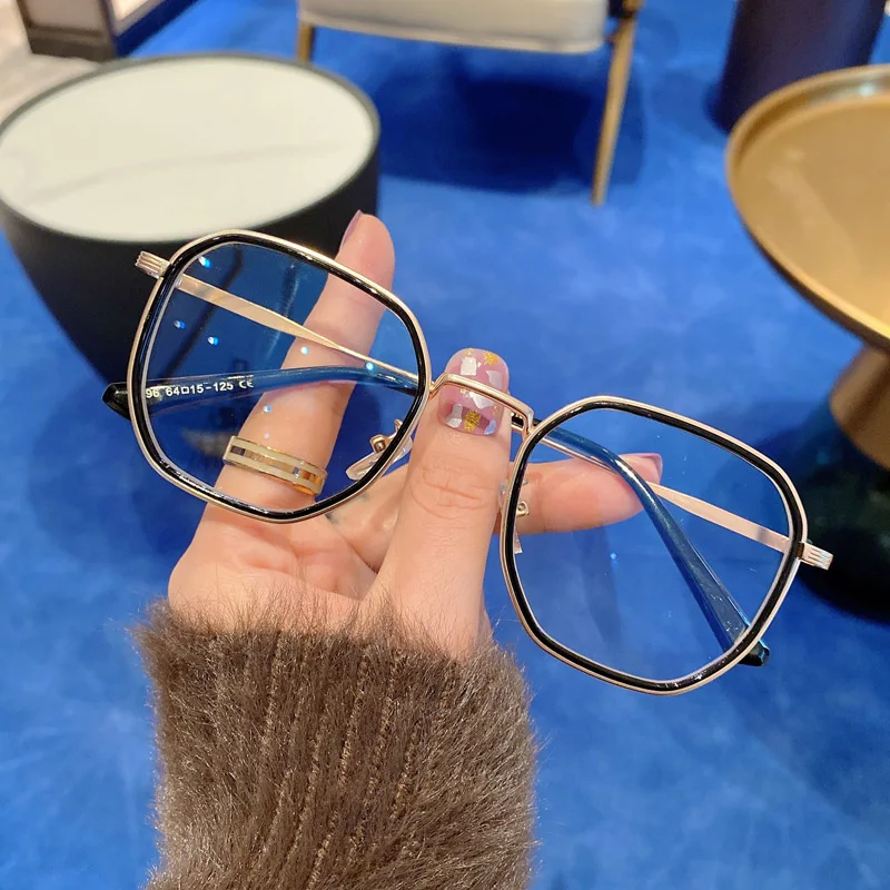 

Korean version of the net red same paragraph female glasses metal large frame polygonal anti-blue light flat mirror myopia frame