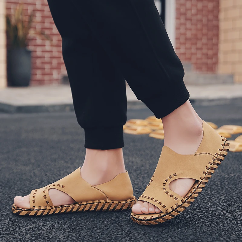 

CYYTL Casual Sandals For Men Summer Fashion Breathable Sandals Water Beach Shoes Open Toe Comfort Leather Sandalias Hombre