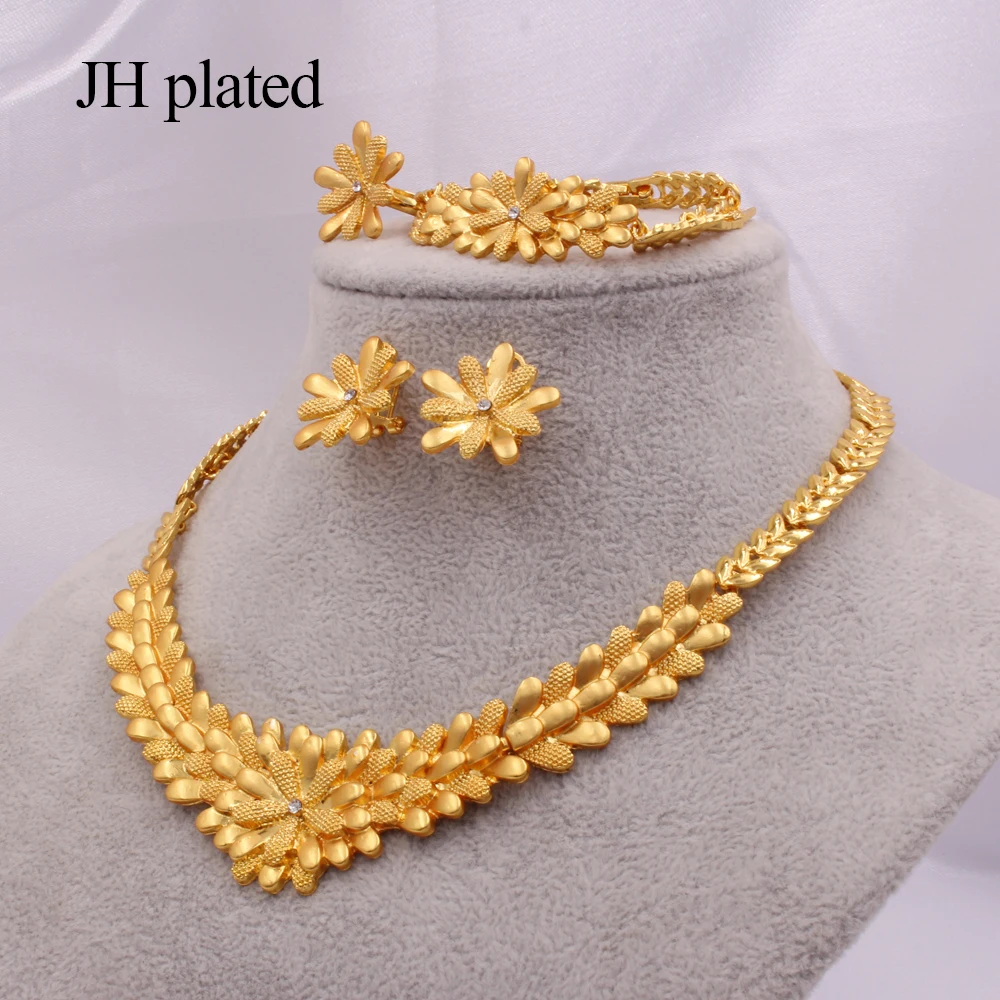 Комплект из колье серёг браслета и кольца | Украшения аксессуары