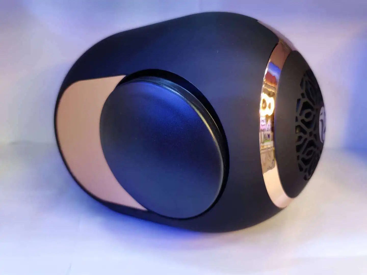 Bluetooth-Колонка Little Golden Egg сенсорный беспроводной маленький уличный портативный