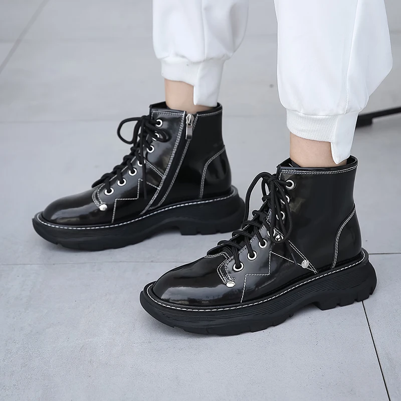 spesifikasi Ukuran 34-40 Sepatu Wanita Sepatu Pergelangan Kaki Musim Gugur British Kulit Asli Tebal Dengan Sepatu Bot Pendek Sepeda Motor Martin Sepatu
