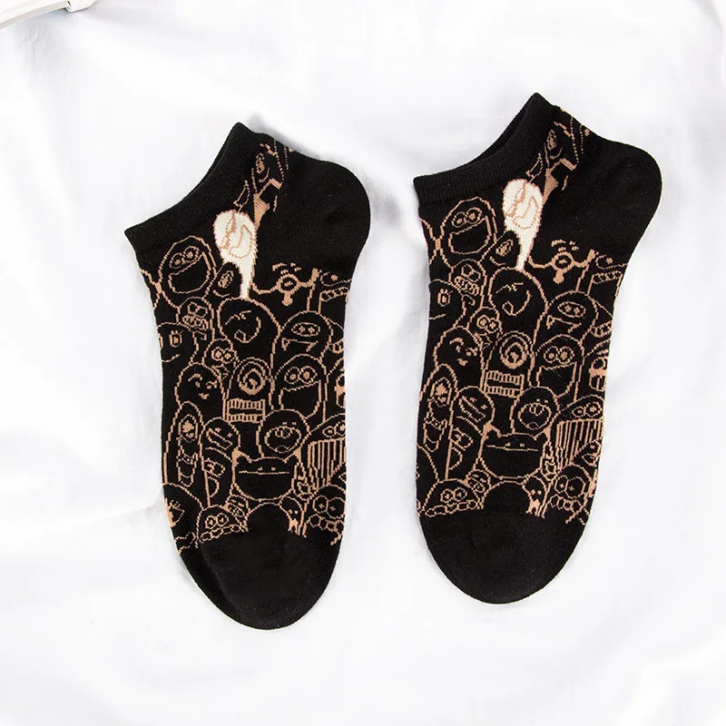 

New Nocks,Girls Socks Autumn New Products Graffiti Smiley Korean Version Fashion Wild Cut Short Socks