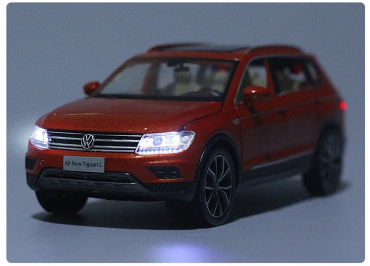Высокое качество 1:32 Новая модель сплава Tiguan L, моделирование литья под давлением звука и света оттягивающаяся назад модель украшения