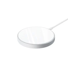 Remax Magnetic Suction Wireless Charger For Iphone13 12 X XR XS Max Samsung Xiaomi Huawei Phone Round White Fast Charging Dock