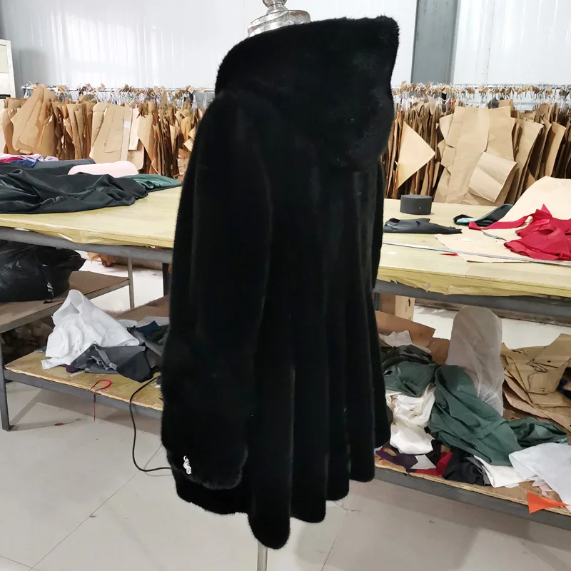 Imported mink coat women's whole mink long skirt skirt mink fur wave bit inverted fur hooded fur coat winter anti-season