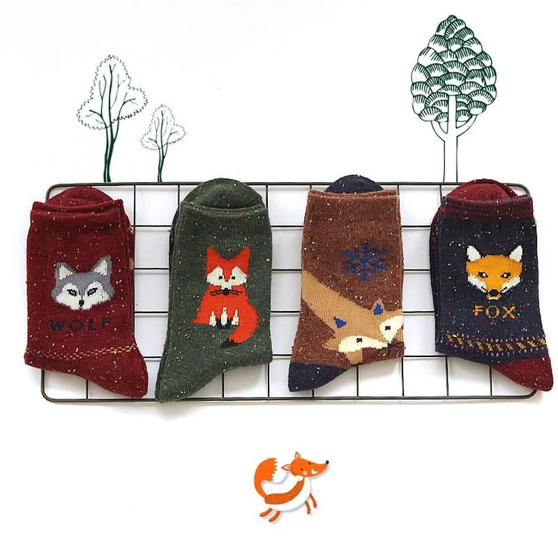 

Thick Wool Cotton Women Girl Crew Socks Autumn Winter of Harajuku Animal Fox Wolf Striped Sox Brand Lovely Cute Christmas
