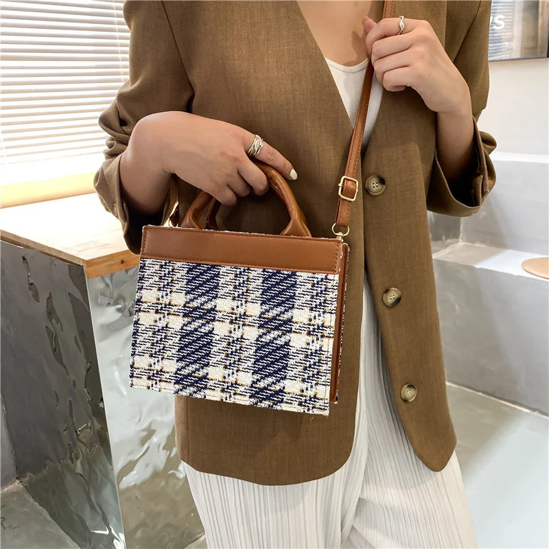 

Simple Linen Bag Japan and South Korea Portable Bag Women's Fashion Cartoon Literature and Art Hand Carrying Snack Bag