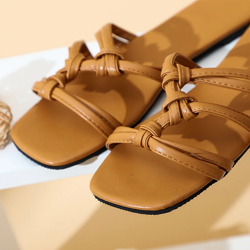 

Женские тапочки с плоской подошвой; Летние пляжные сандалии с квадратным носком; Шлепанцы без задника с открытыми пальцами; Женские модные ...