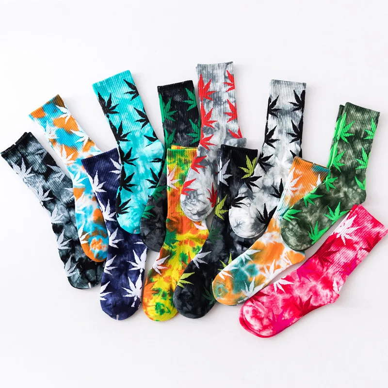 

2019 High-quality Tie-dyed Maple Leaf Socks Long Fashion Weed Socks Men Skateboard Hiphop Socks Meias Women Couple Socks 1 Pairs