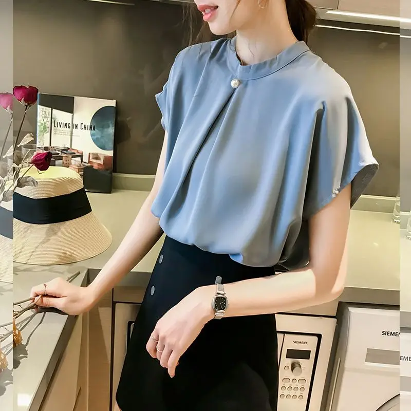 Женская рубашка большого размера с коротким рукавом жемчужная круглым вырезом