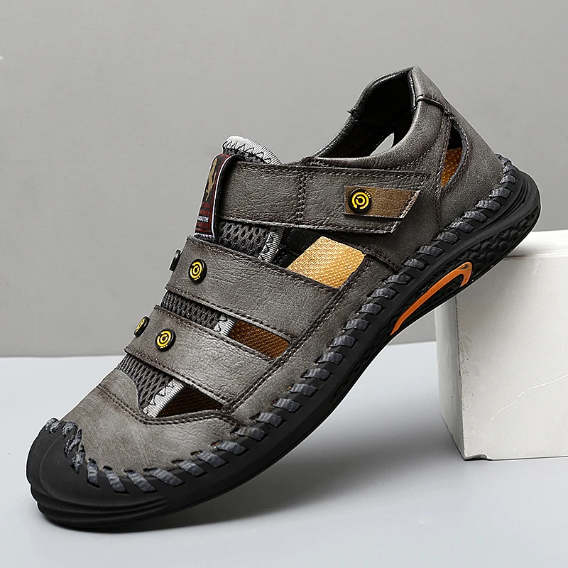 

2021 Summer Men's Dual-use Sandals and Slippers Casual Beach Shoes Summer Men's Sandals