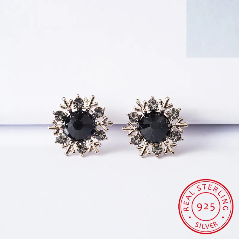 

Luxury Female Small Black Stone Earrings Real 925 Sterling Silver Stud Earrings For Women Vintage Snowflake Wedding Earrings