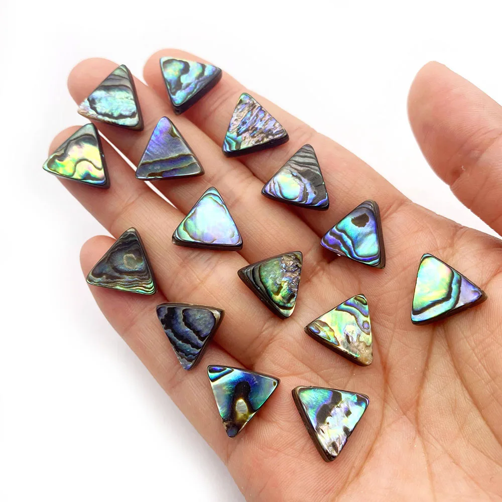 

2pcs/bag Natural Abalone Shell Beads Triangle Pendant Jewelry Materials DIY Making Earrings Necklace Accessories Jewelry Charm