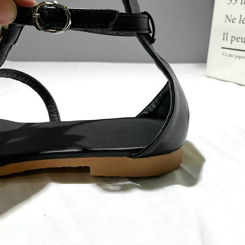 Женские сандалии с Т образной пряжкой QUTAA летние босоножки из искусственной кожи