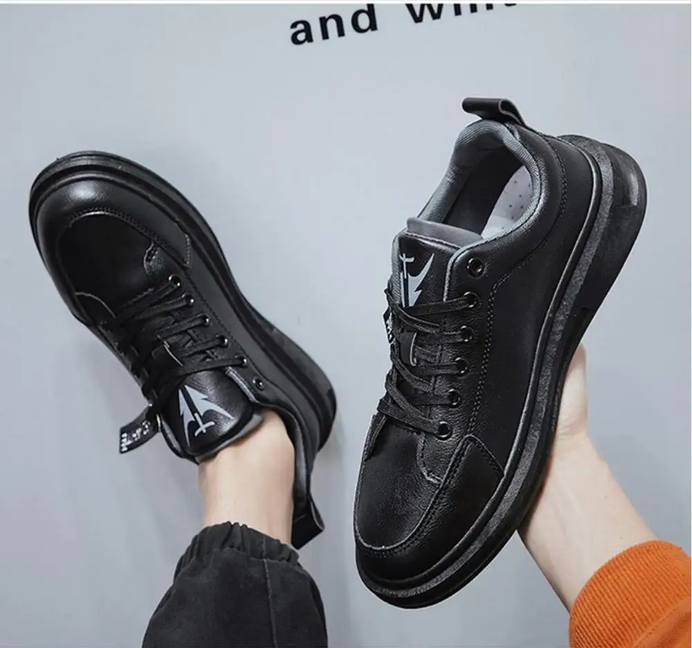 

2020 Shoes For Men Trend Lace Up Wear-resistant Shoes Male Sneakers Breathable zapatillas Men Casual Shoes Outdoor loafers