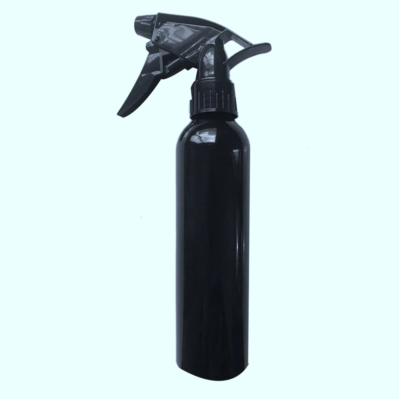 Пустая алюминиевая металлическая бутылка 300 мл с черным мелким распылителем для