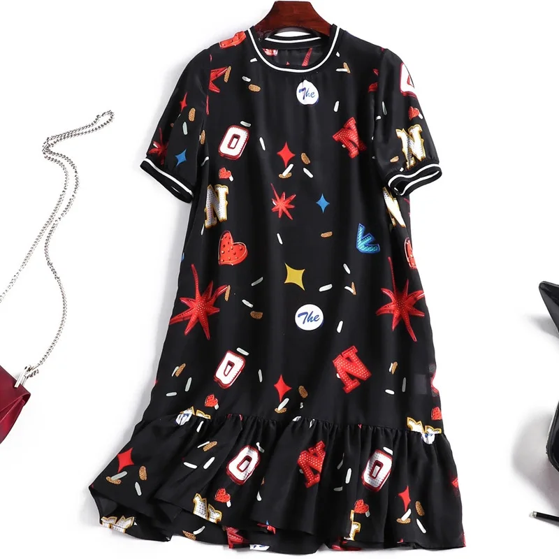 

100% mulberry silk 2021 spring and summer new wild loose round neck short sleeve printed black silk dress women