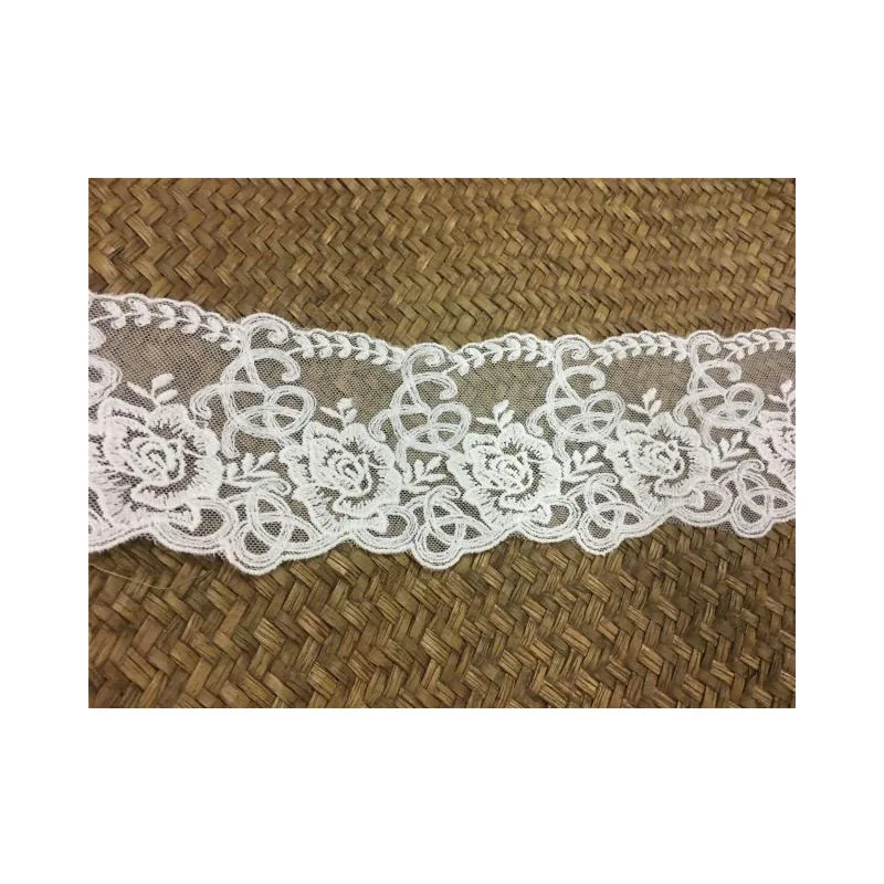 Exquisite embroidery mesh lace This white cotton accessories 8cm wide | Дом и сад