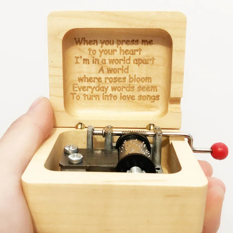 

Handmade Smilelife Wooden La vie en rose music box brand gift birthday wedding new year and Christmas free shipping