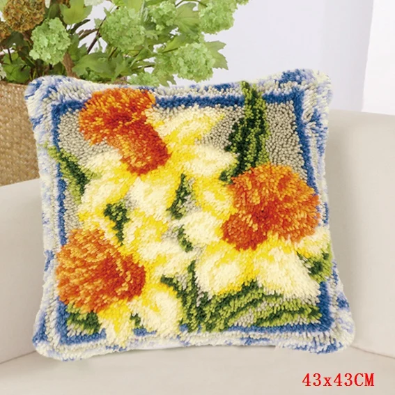 

Cushion Button Package Carpet Embroidery DIY Smyrna Latch Hook Rug Flowers Pillow Foamiran For Needlework Crochet Carpet Kits