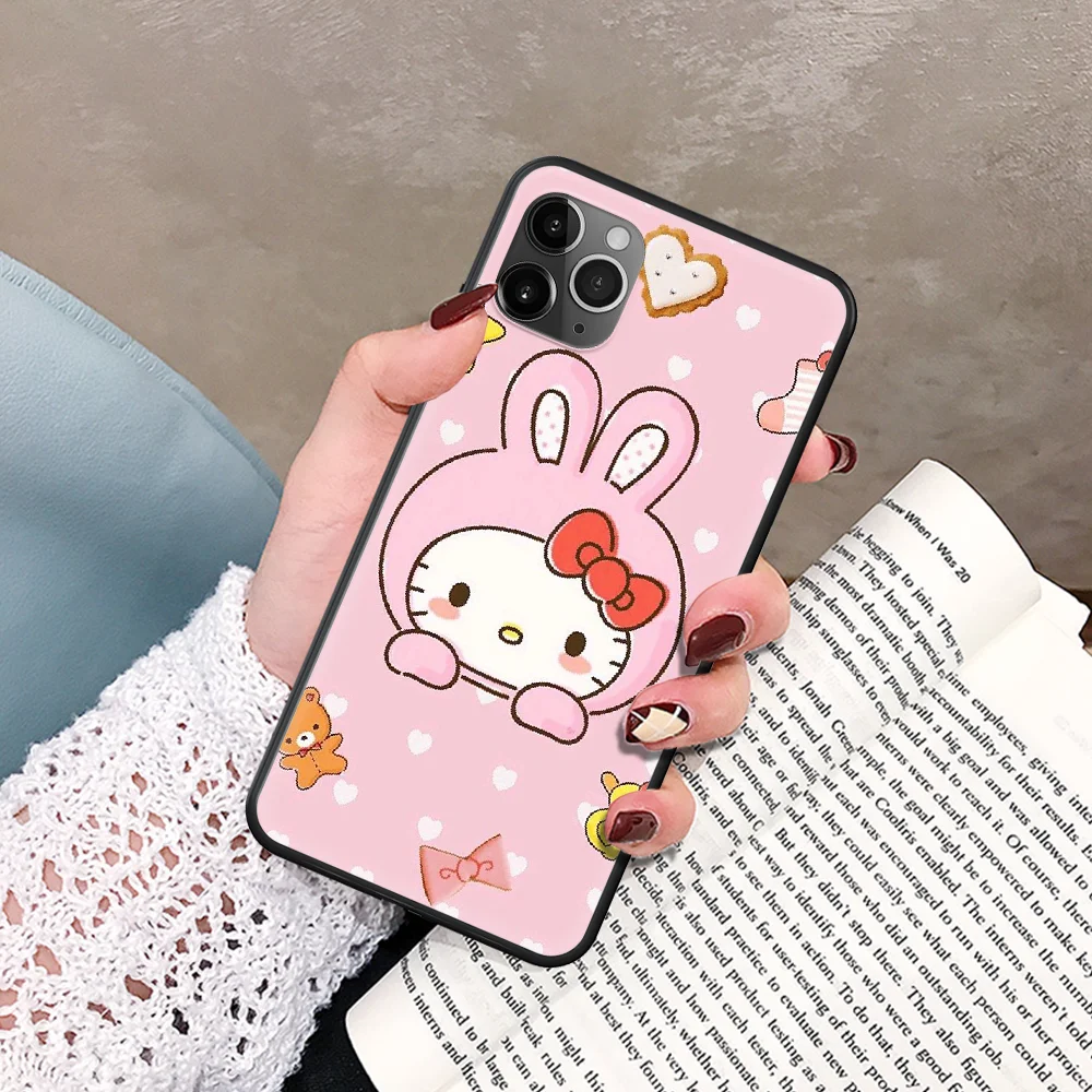 

Cute Cartoon Hellos Kitties Phone Case For IPhone 5 5S SE 5C 6 6S 7 8 Plus X XS XR 11 12 Mini Pro Max 2020 black Shell Luxury