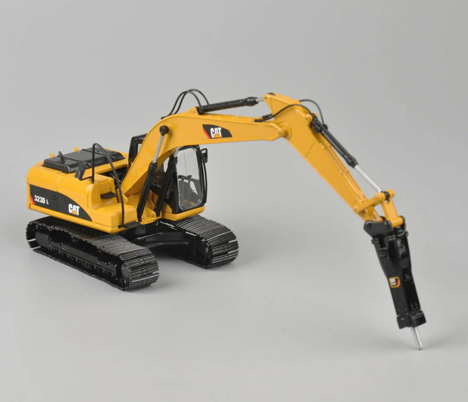 Экскаваторы Norscot Caterpillar Cat 323D L с гидравлическим молотком H120E металлические