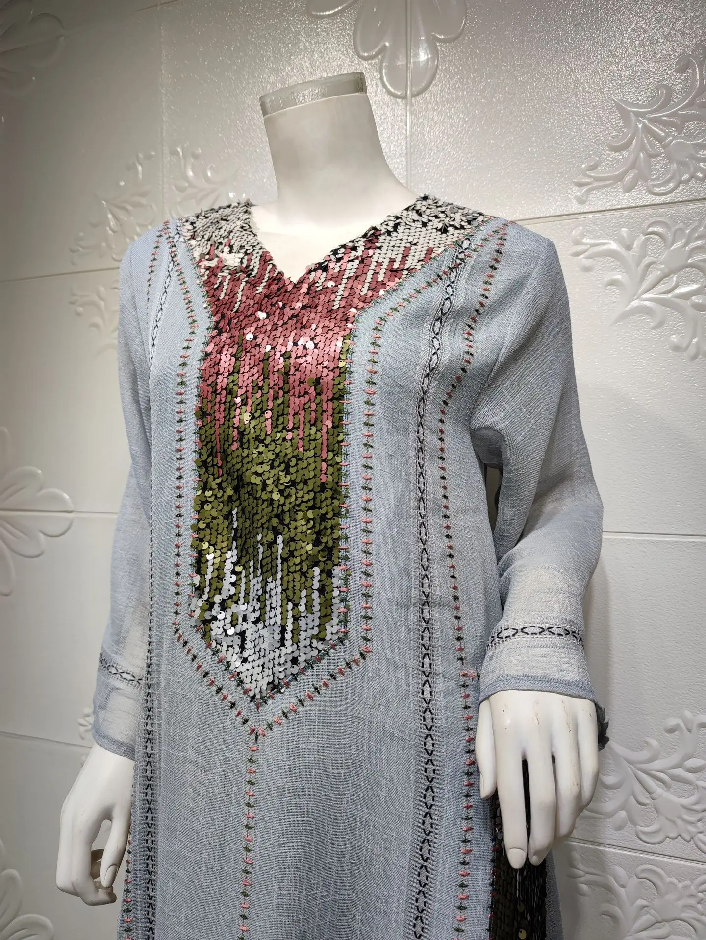 Мусульманское платье Abaya Dubai роскошное высокого класса с вышивкой пайетками
