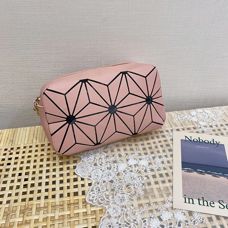 

Женская сумка через плечо, новая коллекция 2020 года, маленькая квадратная сумка из искусственной кожи для молодых девушек с ромбовидной сетк...