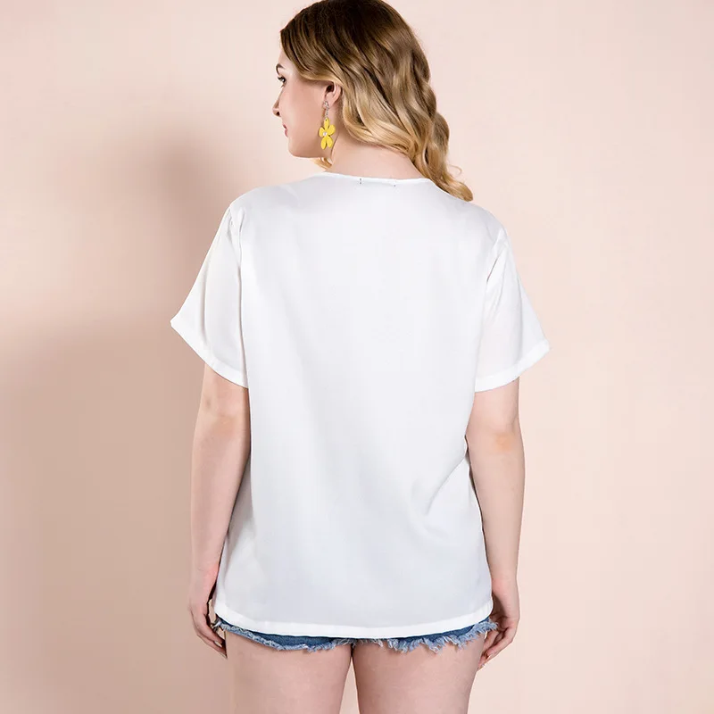 Женская блузка с V-образным вырезом коротким рукавом |