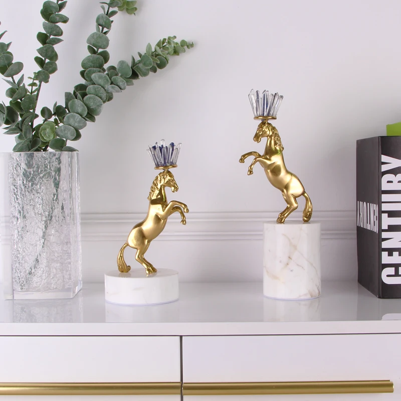 Роскошная золотая латунная скульптура Скакалка лошадь цилиндр белый мрамор