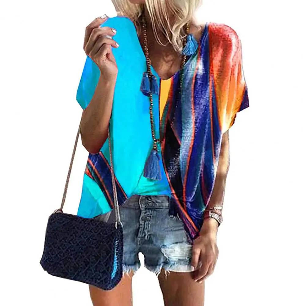 Блузка свободного покроя с V-образным вырезом и коротким рукавом | Женская одежда