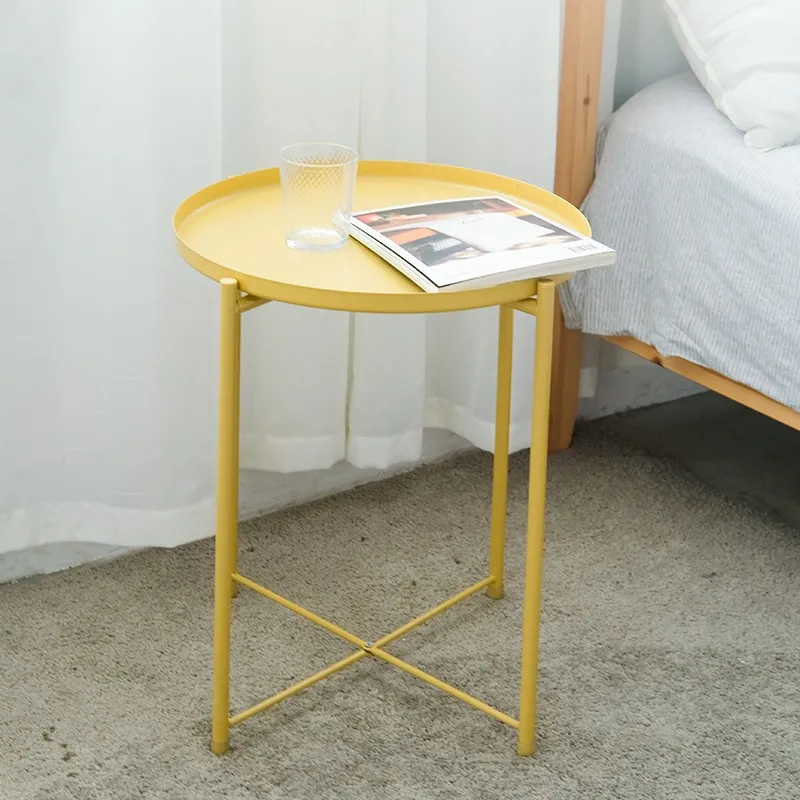 Маленький журнальный столик для гостиной несколько железных