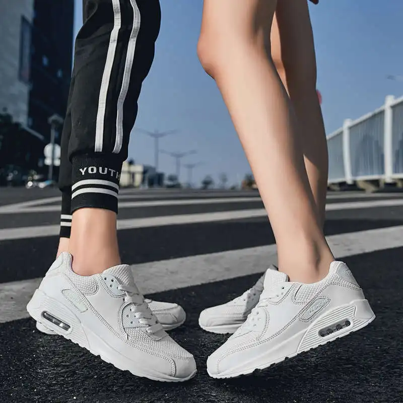 

Letni Men's Running Sport Shoes Classical Black Running Shoes Nature Men's Sports Shoes Casual Elastic Laces Sneakers Tennis