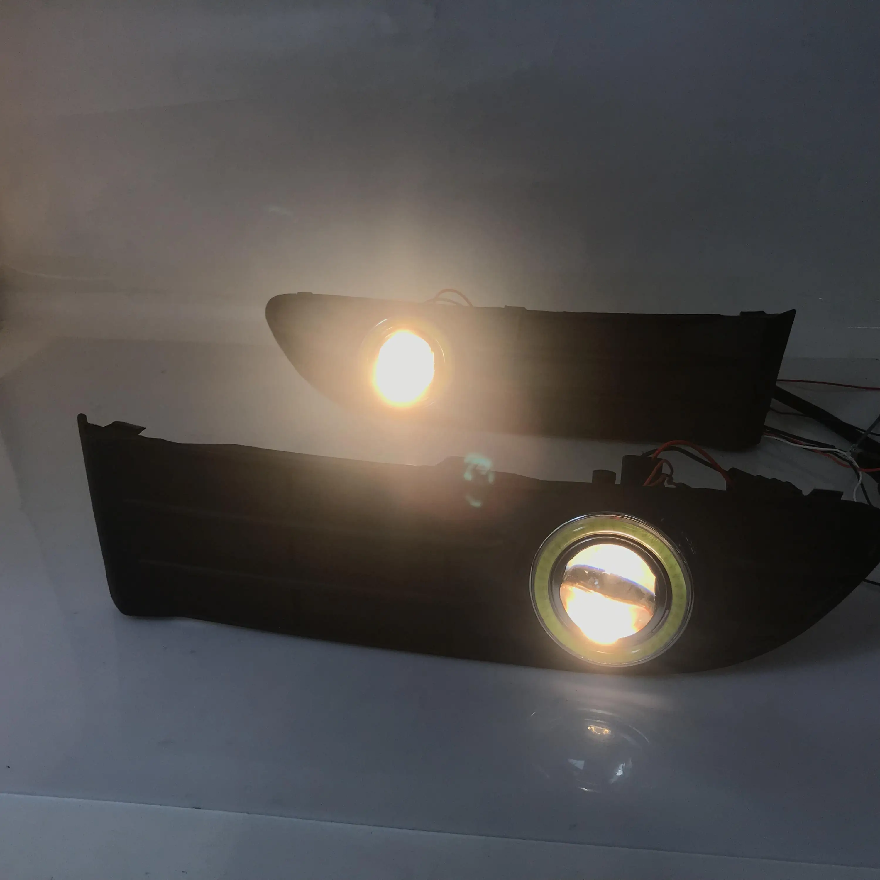 

Osmrk fog lamp driving light assembly For volvo s40 2008-12 cob angel eye led daytime running lights turn signal