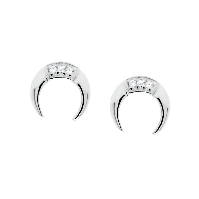 

925 Sterling Silver Ear Needle Exquisite Temperament Ladies Stud Earrings Heart Shaped Fashion Jewelry For Women Birthday Gifts