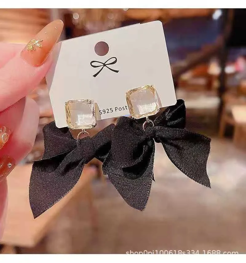 

2021 New Jewelry Korean Sweet Black White Bowknot Women Earrings Sweet Fabric Lace Bow Fashion Drop Earrings Jewelry Gift