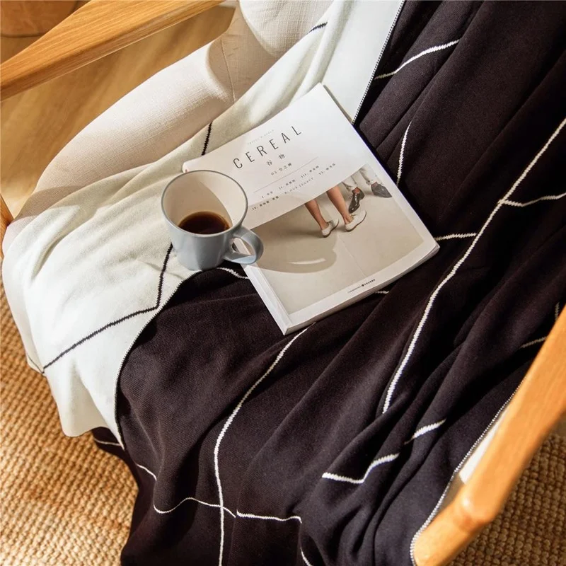 Beli YIRUIO Selimut Rajut Pola Kotak-kotak Hitam Putih Selimut Penutup Dua Sisi Digunakan Untuk Penutup Sofa/Penutup Kursi/Karpet Piknik/Selimut Tidur Siang