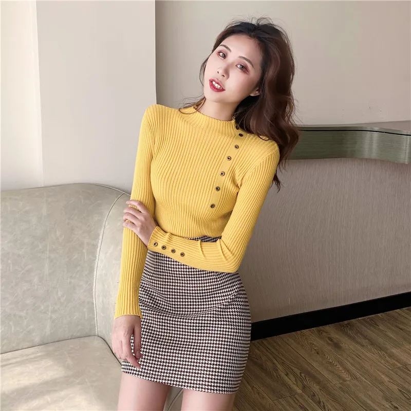 Осенне-зимний вязаный свитер с длинным рукавом и утолщенной базой приталенный в