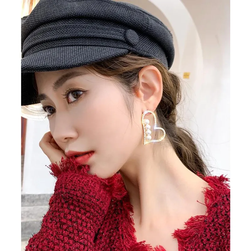 

New Heart Earrings Women's Luxurious Geometric Full Rhinestone Earrings Korean Gold/Silver Color Love 2021 Fashion Jewelry