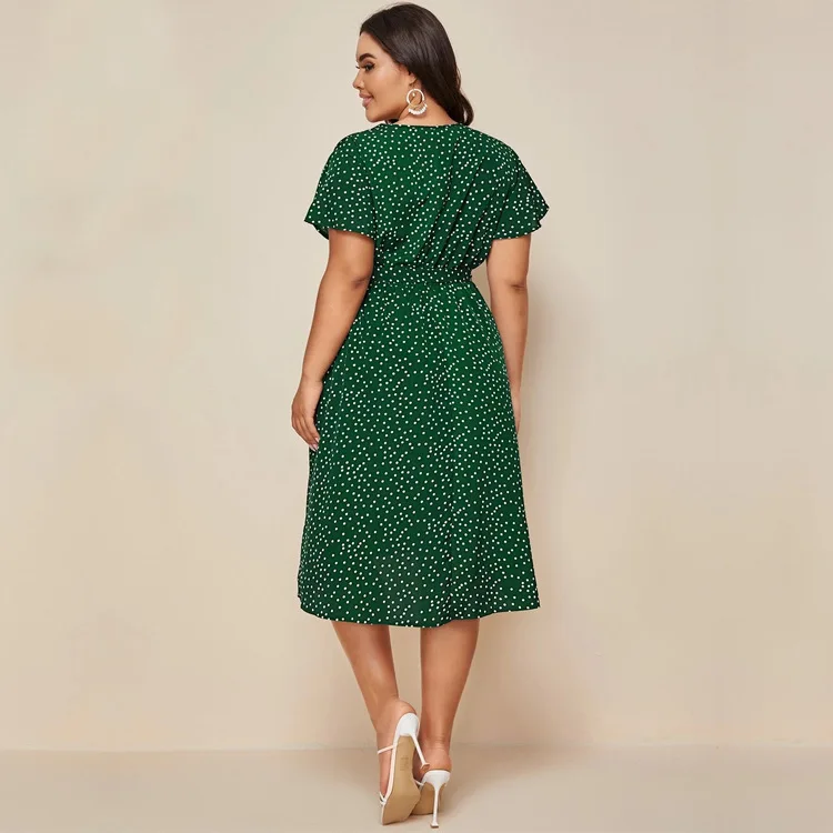 Женское платье большого размера DOIB летнее 4XL в белый горошек с V-образным вырезом