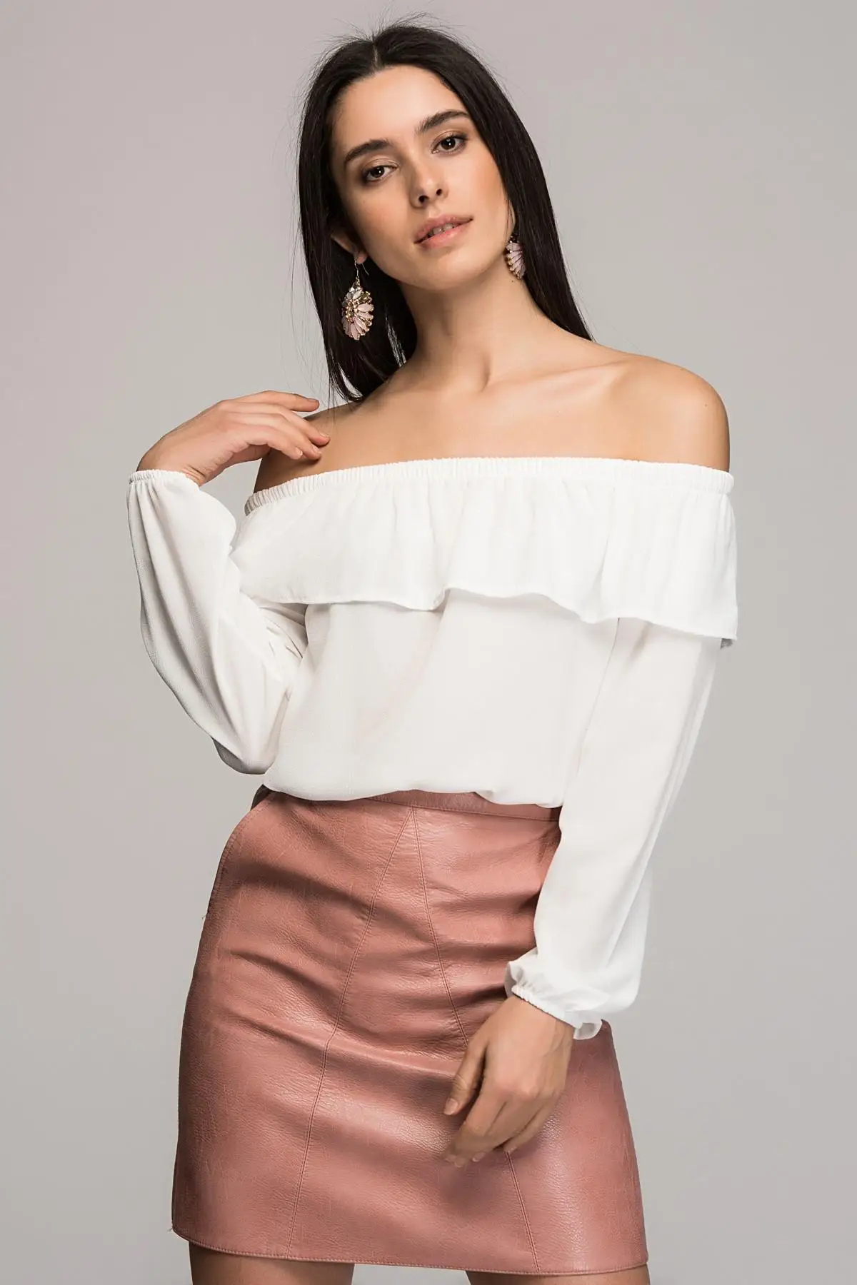 Хлопок настроение женщин экрю Мадонна воротник приталенный с длинным рукавом