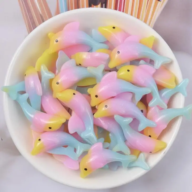 10 шт./партия Мультяшные полимерные мини красочные дельфины глина Подвески DIY крем