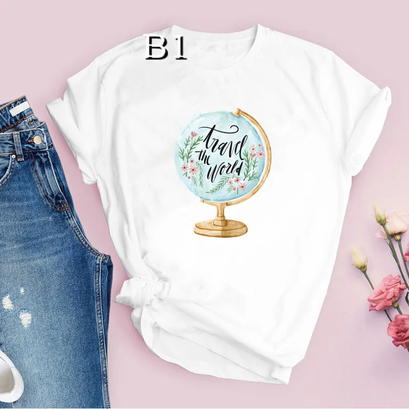 

Футболка женская оверсайз с коротким рукавом и графическим принтом