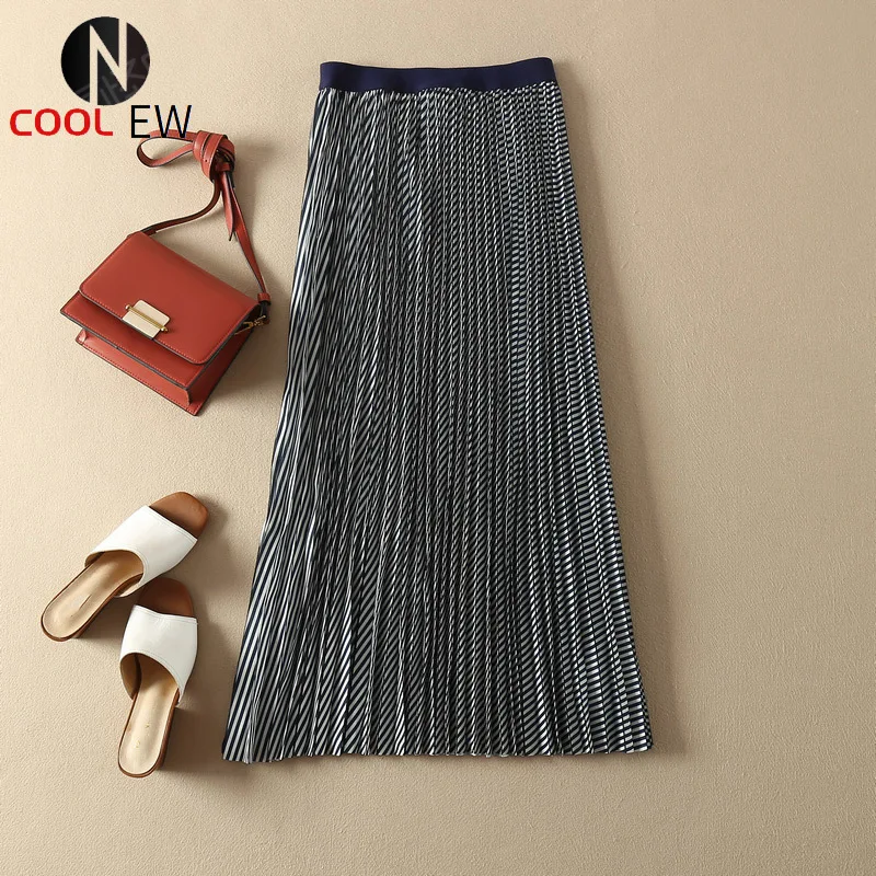 

Women/Ladies Elastic High Waist Stripe/Animal Printed Pleated Midi Skirt - Fall 2021 Navy Striped/Yellow Snake Printed Mid Skirt