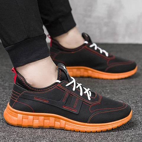 Спортивная обувь индивидуальная Летающая черного цвета с рисунком резиновая