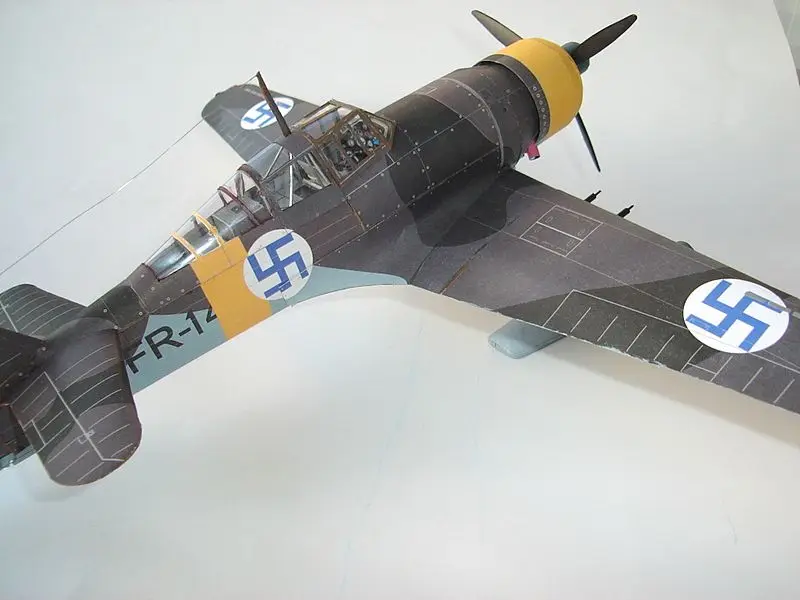 3d-модель немецкого истребителя Fokker D. ХI в масштабе 1:33 модель бумажной карты
