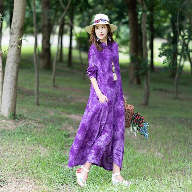 Платье из хлопка и льна на пуговицах с длинным рукавом | Женская одежда