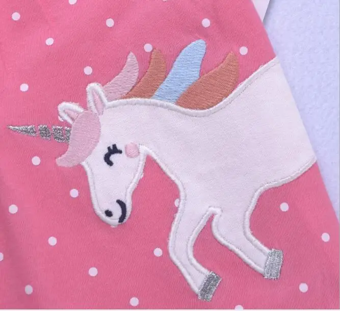 2021 г. Модные летние детские комплекты с короткими рукавами для маленьких девочек