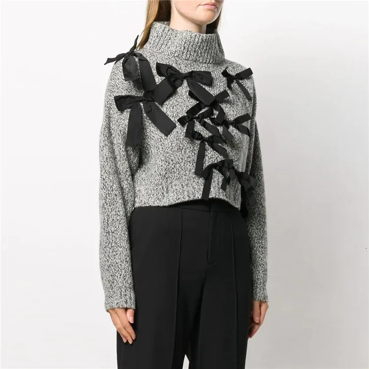 DEAT new autumn and winter fashion women clothes turtleneck lantern sleeves bow embroidery pullover short knits top WJ88202