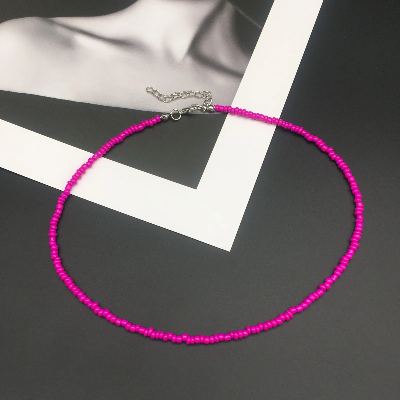 

Simple Women Choker Necklace 3mm Multi Colors Beaded Bohemia Necklace For Beauty Girls Fashion Neck Jewelry for Freindship Gift